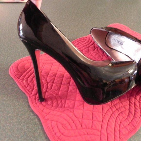 Steve Madden Shoes - Steve Madden stilettos